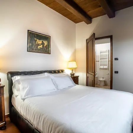 Domus Antiqua Bed & Breakfast 3*