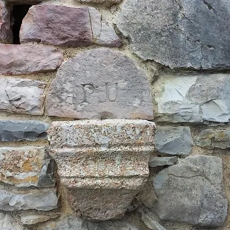 לינה וארוחת בוקר Domus Antiqua