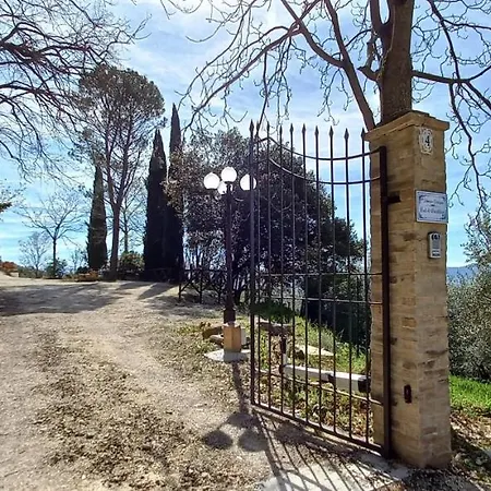 Domus Antiqua לינה וארוחת בוקר