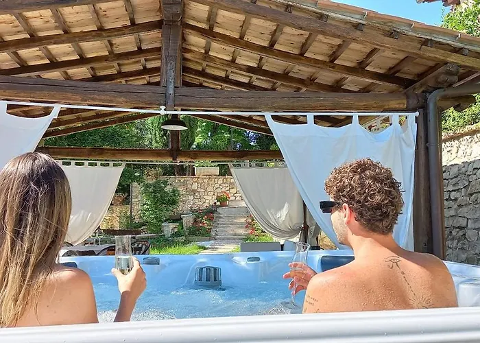 فندق مبيت وإفطار Domus Antiqua 3*